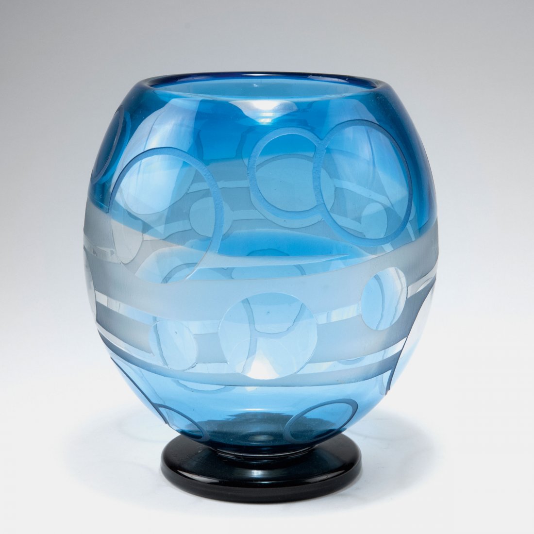 Vase, 1929-33: Schneider, Epinay-sur-Seine. Vase, 1929-33. H. 21.5 cm. Glass, clear and blue. Matted circle and ribbon pattern. Foot dark purple. Signed: Charder Le Verre Francais.