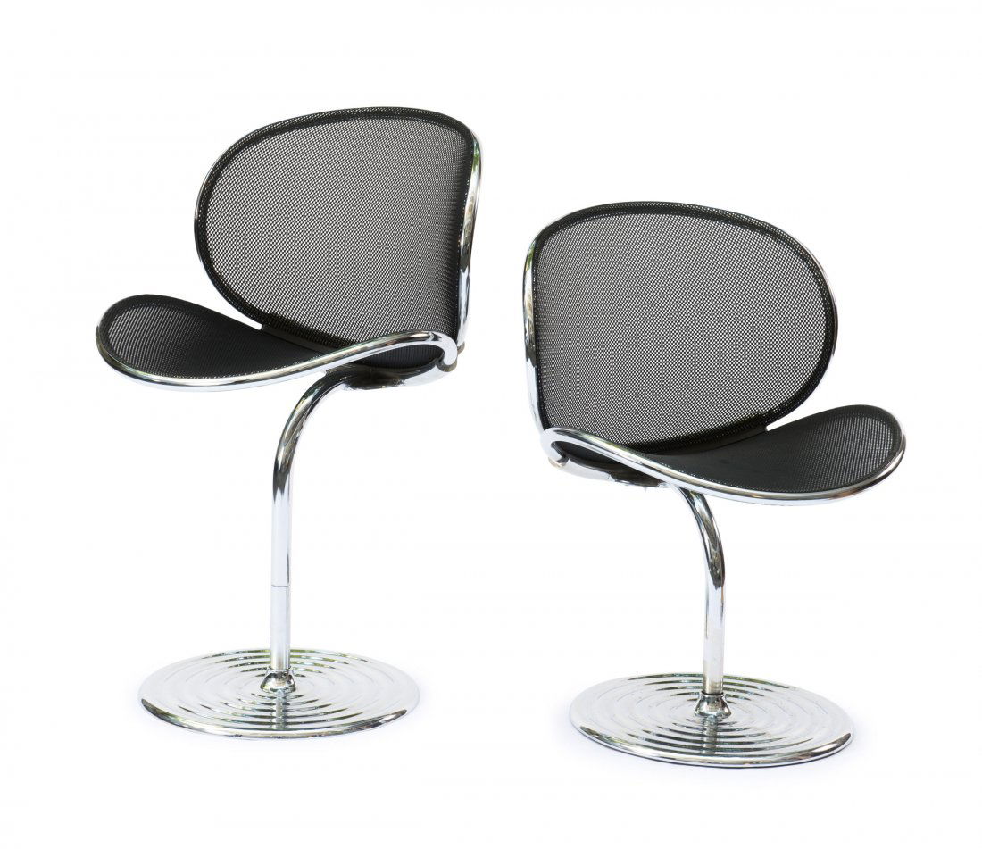 Pair of 'O line' chairs, 1982: Herbert Ohl. Pair of 'O line' chairs, 1982. H. 81.5 x 58 x 63.5 cm; H. 96 x 58 x 63.5 cm. Made by Wilkhahn, Eimbeckhausen. Chrome-plated tubular steel, black nylon.