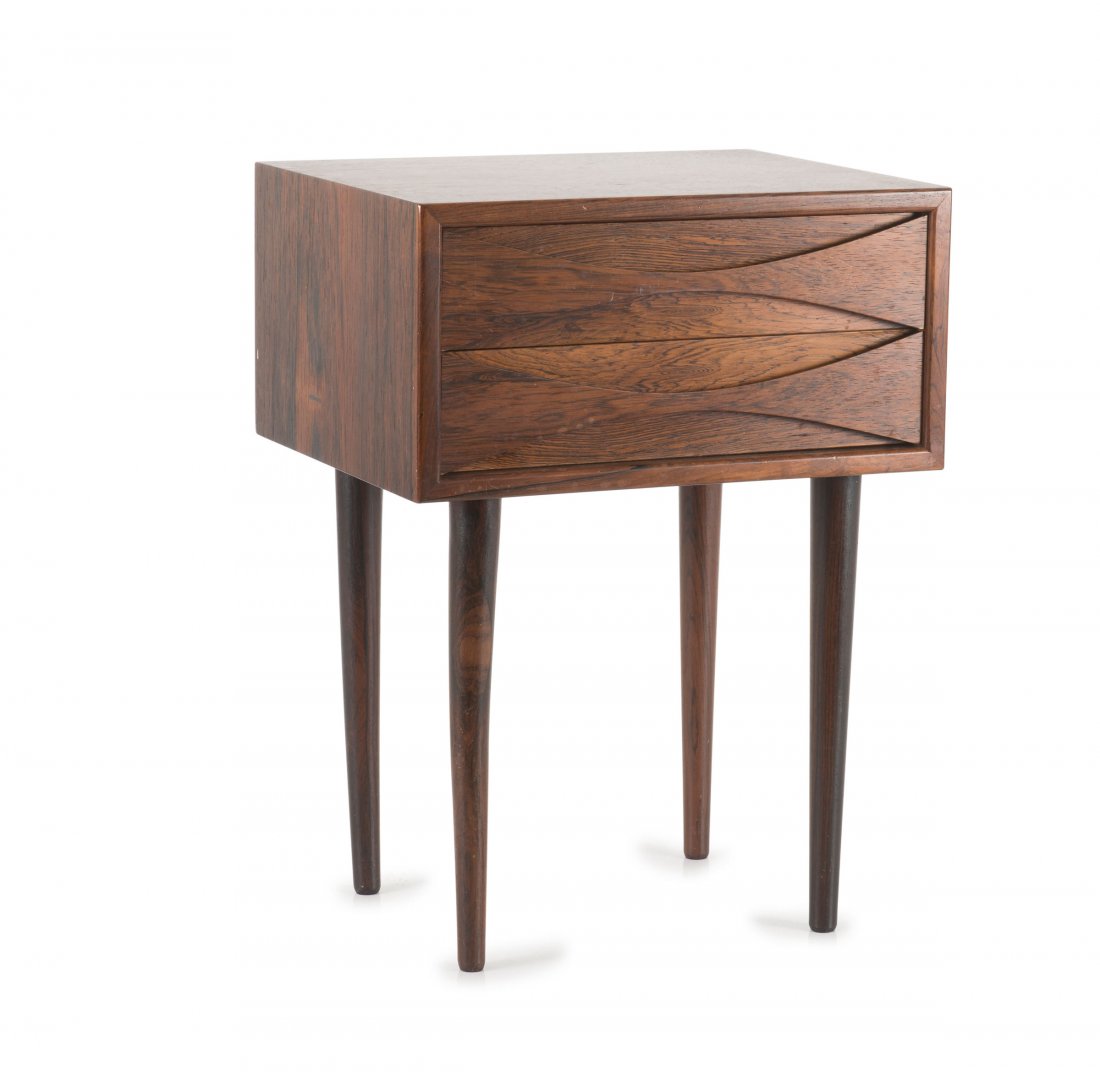 Small 'Triennale' bedside table, 1959: Arne Vodder. Small 'Triennale' bedside table, 1959. H. 54 x 40 x 32 cm. Made by Sibast Mbler, Copenhagen for NC Mbler, Odense (distributor). Wooden construction, rosewood veneer. Marked: Distributor's