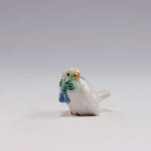 Sparrow, 1907: Michael Powolny. Sparrow, 1907. H. 5.2 cm. Made by Vereinigte Wiener und Gmundner Keramik. Earthenware, polychromatic glaze. Marked: Maker's mark, artist's signet, 66.