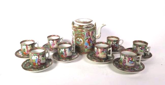 A Chinese 18PC Rose Medallion Tea Set.19th/20th C (1 of 10)