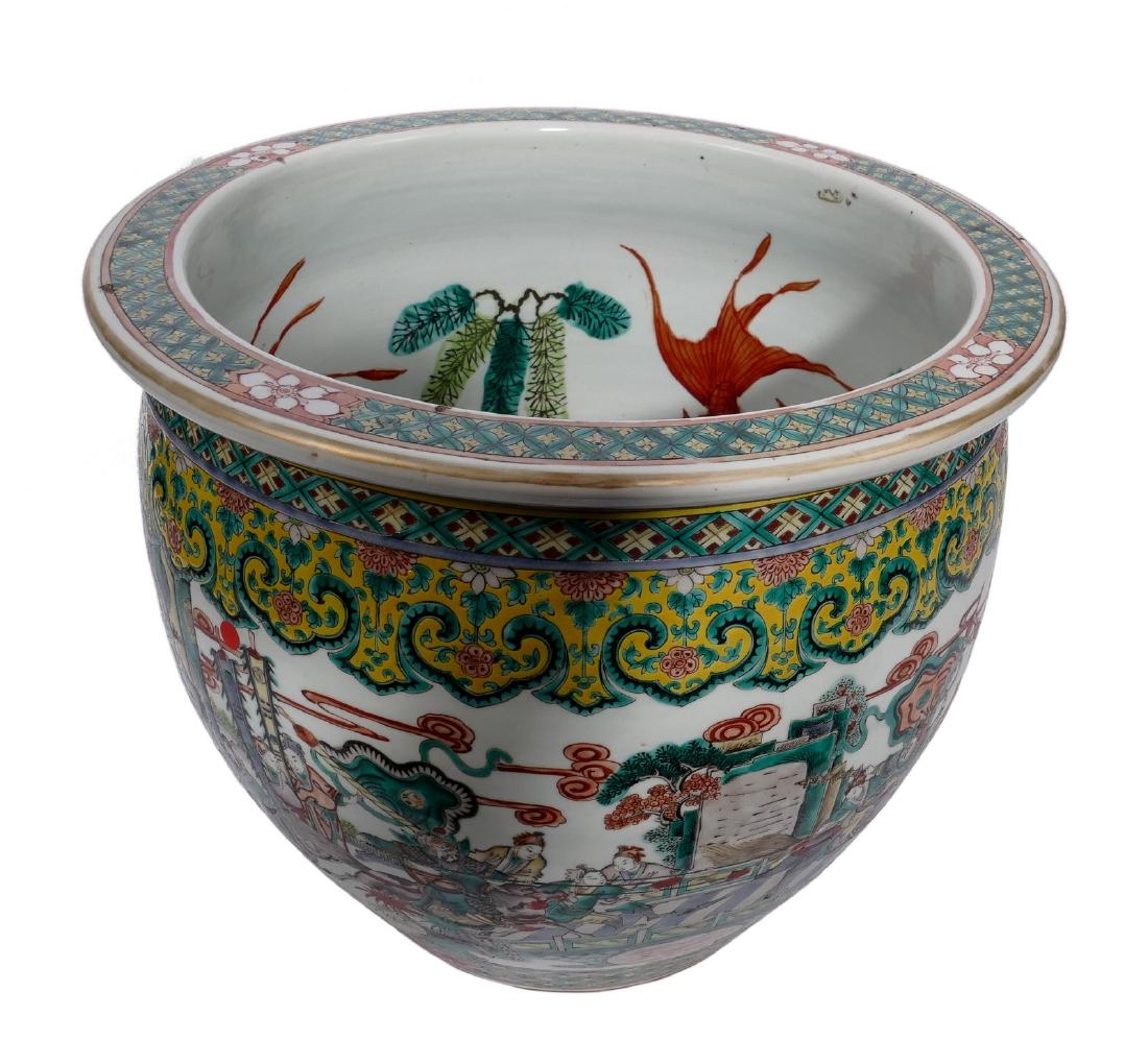 A Chinese famille verte fish bowl, decorated with a (1 of 8)