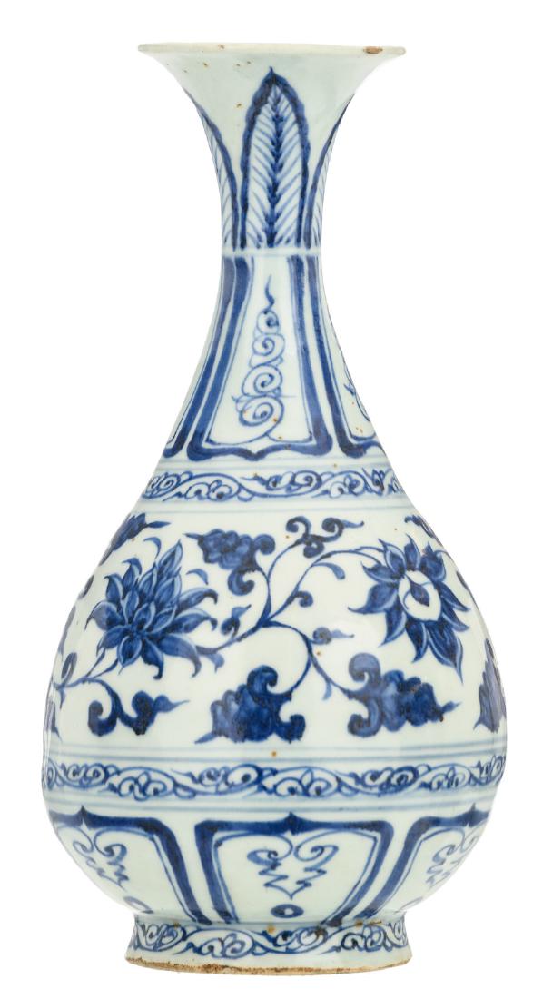 A Chinese cobalt blue underglazed overall decorated (1 of 6)