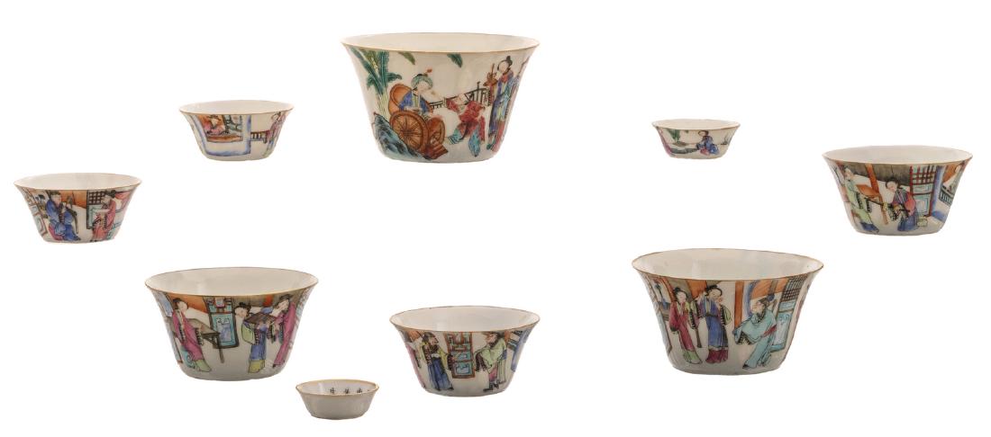 A set of Chinese famille rose decorated bowls with (1 of 11)