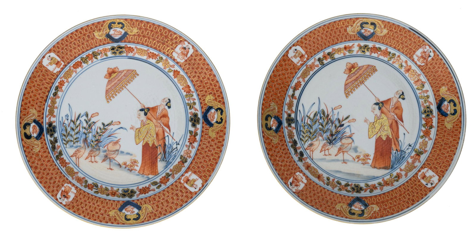 Two decorative Chinese export porcelain 'Pronk' dishes, (1 of 2)