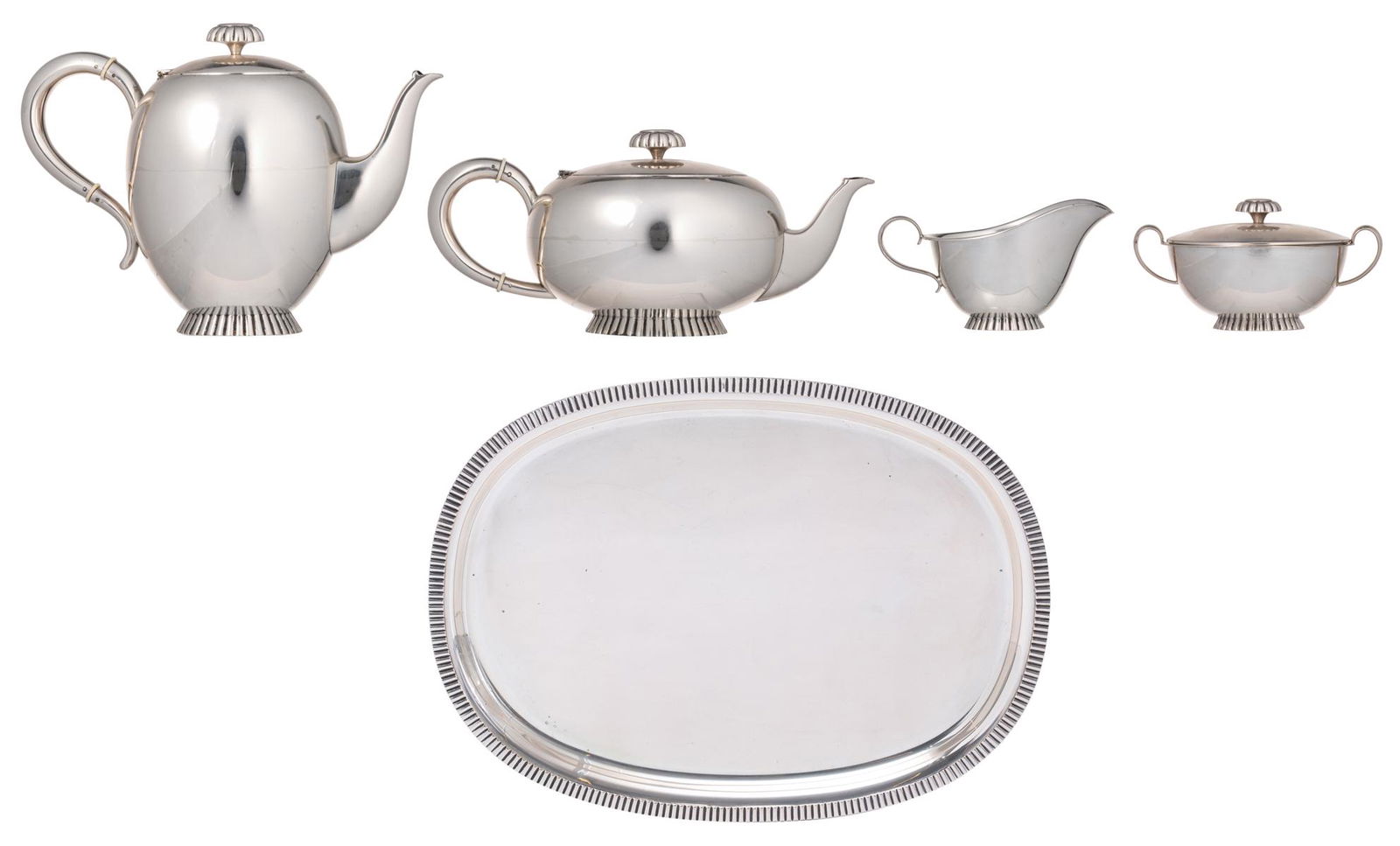 A four-piece silver New Objectivity coffee and tea set (1 of 17)