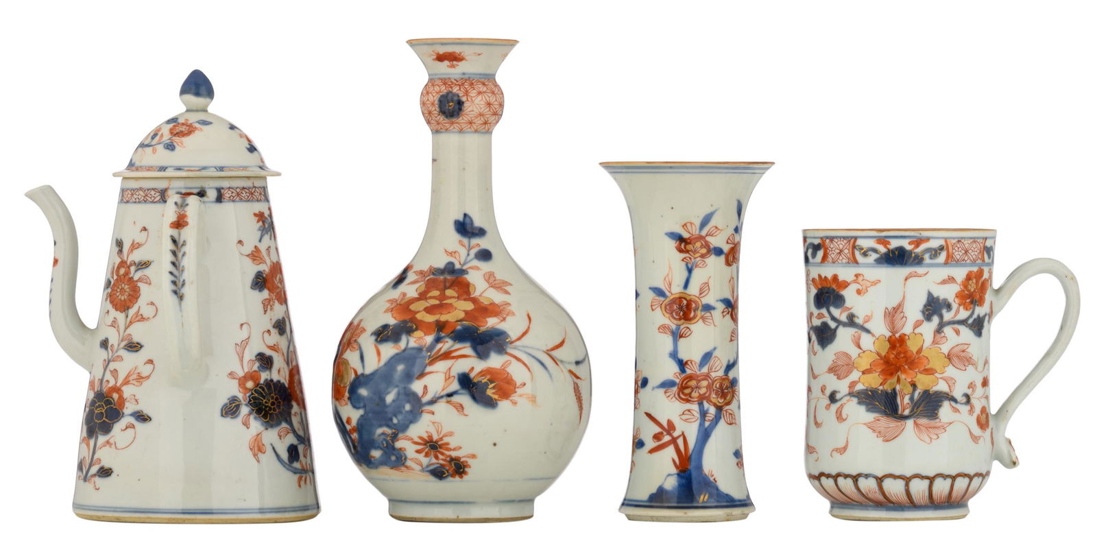 A set of Chinese Imari porcelain ware, a trumpet vase, (1 of 8)