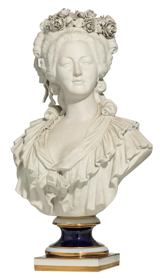 The bust of 'Madame de Lamballe' (the best friend of (1 of 7)