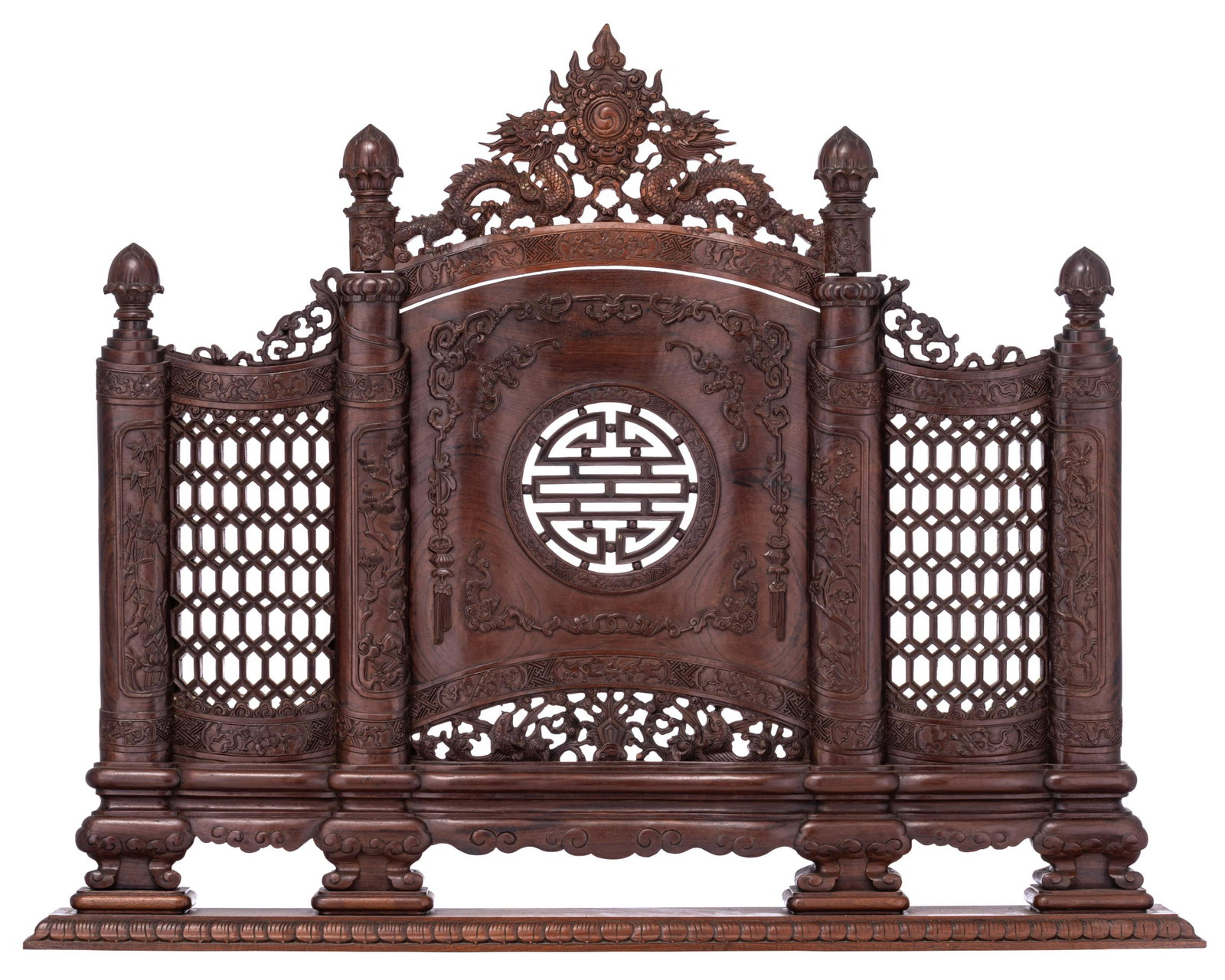A Chinese carved hardwood fire screen, W 101 - H 83: A Chinese carved hardwood fire screen, W 101 - H 83 cm A Chinese sculpted hardwood fire screen, W 101 - H 83 cm