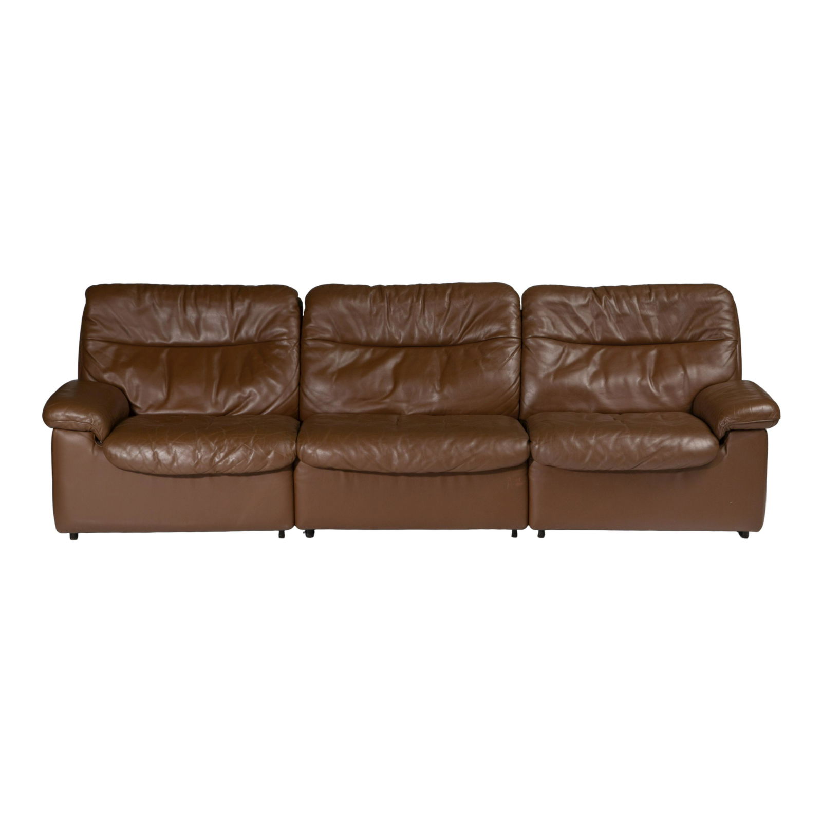 A three-piece brown leather DS66 modular sofa, by Carl Larsson for De Sede, H 75 - W 240 cm: A three-piece brown leather DS66 modular sofa, by Carl Larsson for De Sede, H 75 - W 240 cm