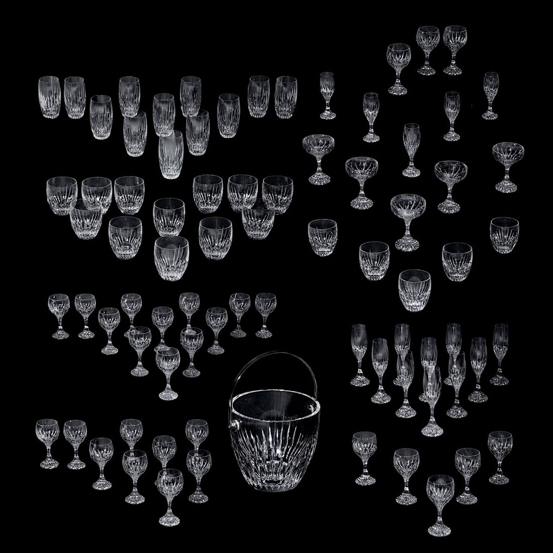 A rare Baccarat crystal Jupiter Pattern stemware service, Baccarat, France (82 pcs): A rare Baccarat crystal Jupiter Pattern stemware service, Baccarat, France (82 pcs) Marked to the bottom 'Baccarat, France'.