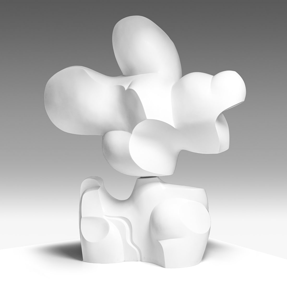 Pol Spilliaert (1935-2023), 'Schelpwolk', white lacquered glass fibre, 2014 (+) 165 x 145 x 65 cm.: Pol Spilliaert (1935-2023), 'Schelpwolk', white lacquered glass fibre, 2014 (+)The upper part is rotating.Added: a sketch in gouache of the sculpture by Christina Depiere (the wife and assistant of Po