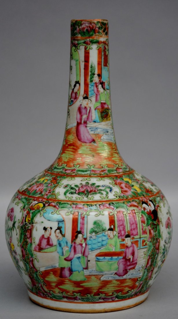 A Chinese Canton bottle vase, 19thC, H 34 cm (chips on (1 of 1)