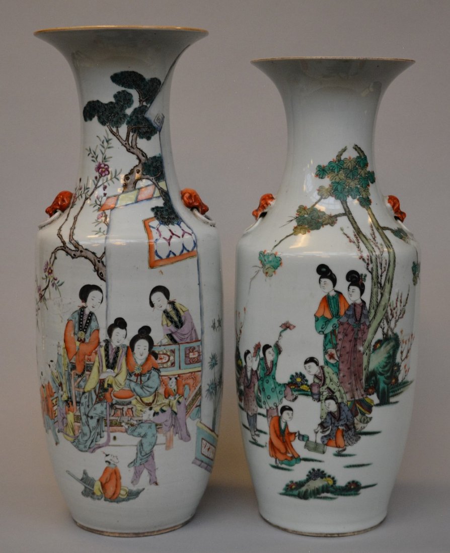 Two Chinese polychrome vases decorated with animated (1 of 6)