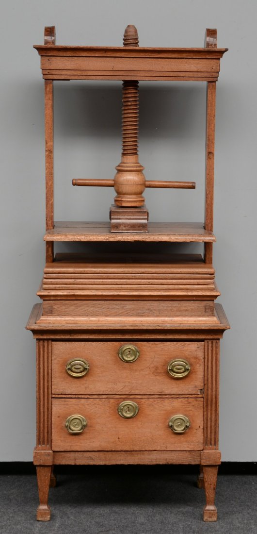 An oak and elmwood press/commode, 19thC, H 163 - W 66,5 (1 of 5)