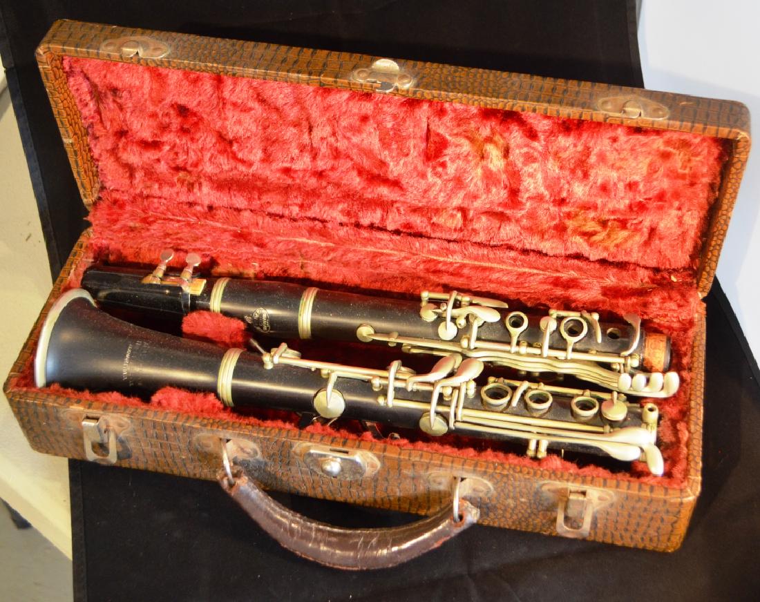 Clarinet in Case Harry Pedler & Co: Complete. With case