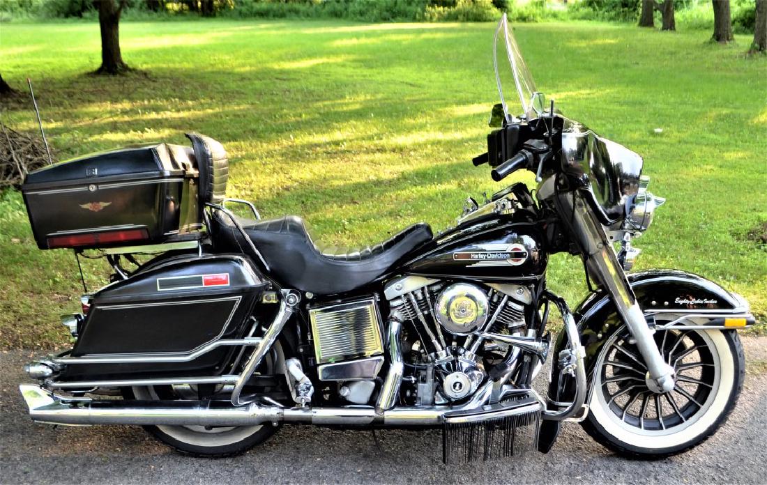 full dresser motorcycle