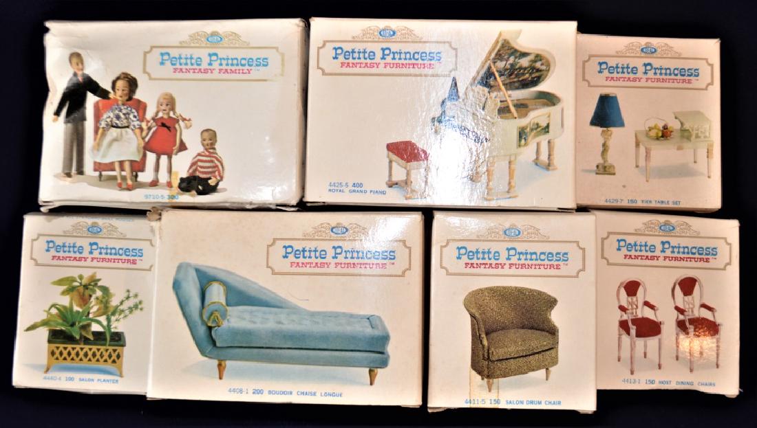 Lot of Petite Princess Dolls and Furniture Large (1 of 12)