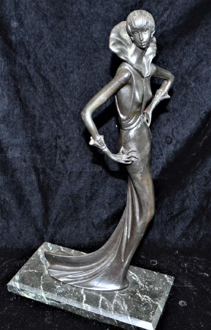 Bronze Statue D.H. Chiparus on Marble Base (1 of 8)