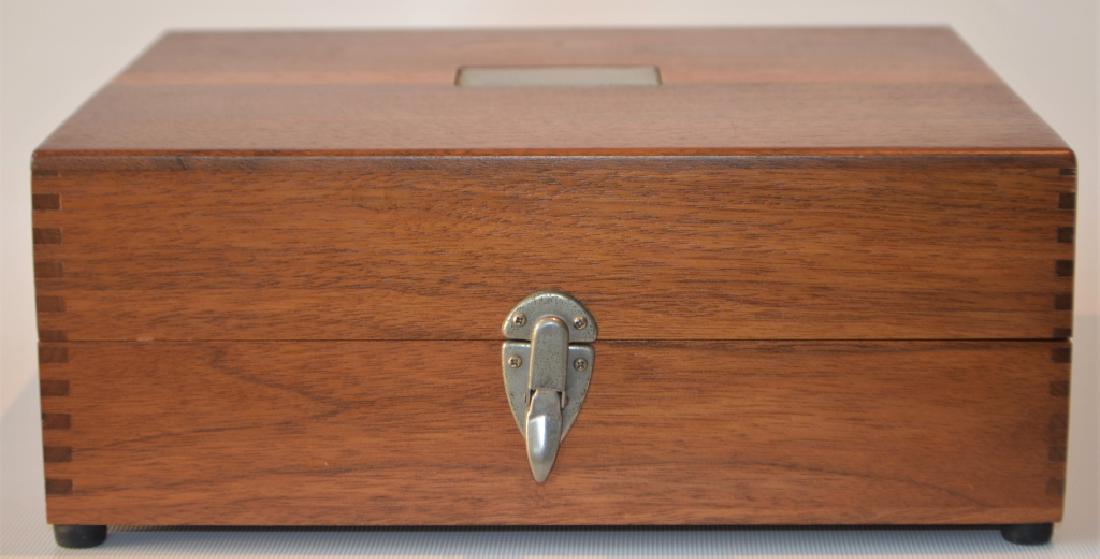 Oak Desktop Box with Presentation Plate (1 of 7)