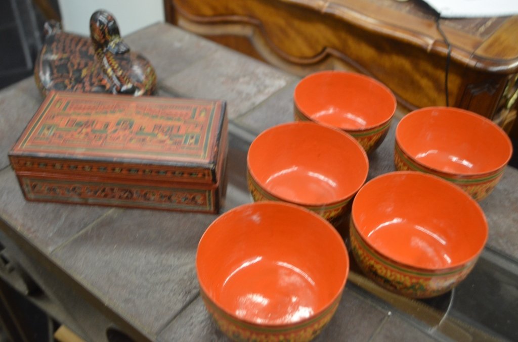 Lot of Vintage Laquerware (1 of 6)
