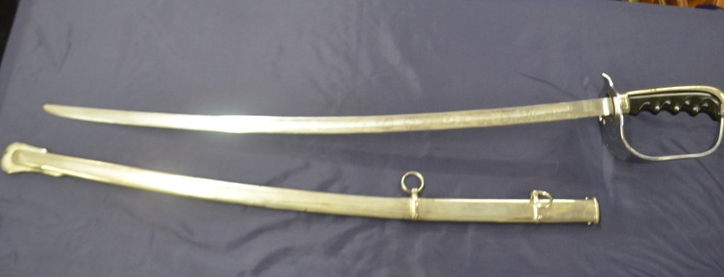 1902 U.S. Army Officer Sword (1 of 7)