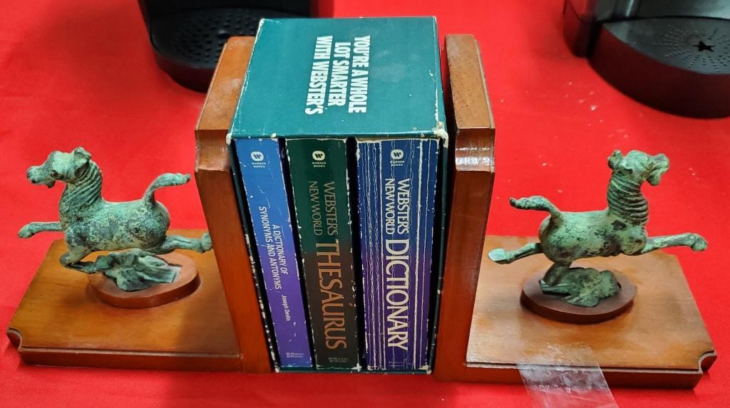 BRONZE AND WOOD HORSE BOOKENDS (1 of 3)