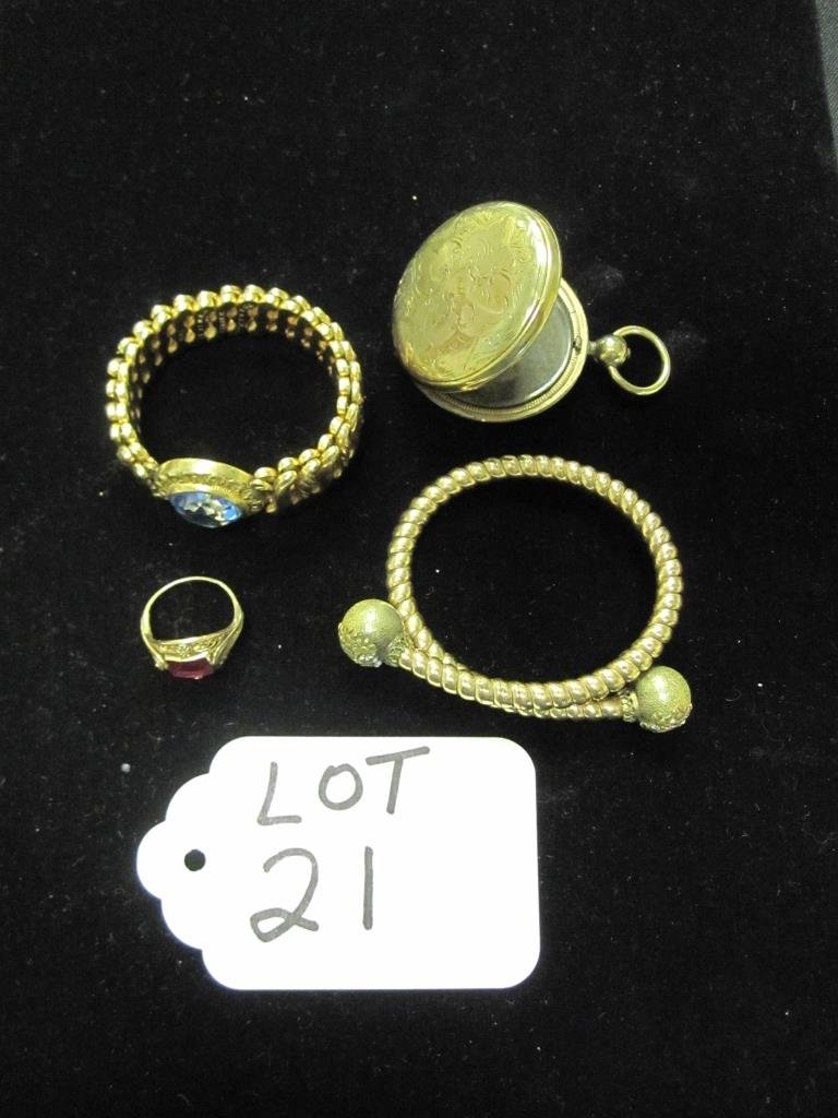 (4) PIECES - YELLOW RING WITH GLASS STONE: (NOT GOLD) POCKET WATCH STYLE OPENING LOCKET (NOT GOLD), YELLOW BRACELET (NOT GOLD), YELLOW BRACELET WITH LIGHT BLUE GLASS STONE (NOT GOLD) (NOTE: THIS LOT IS PART OF AN ASSIGNMENT FOR THE BENEFIT OF 