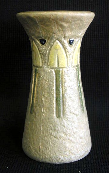 Roseville Mostique vase
