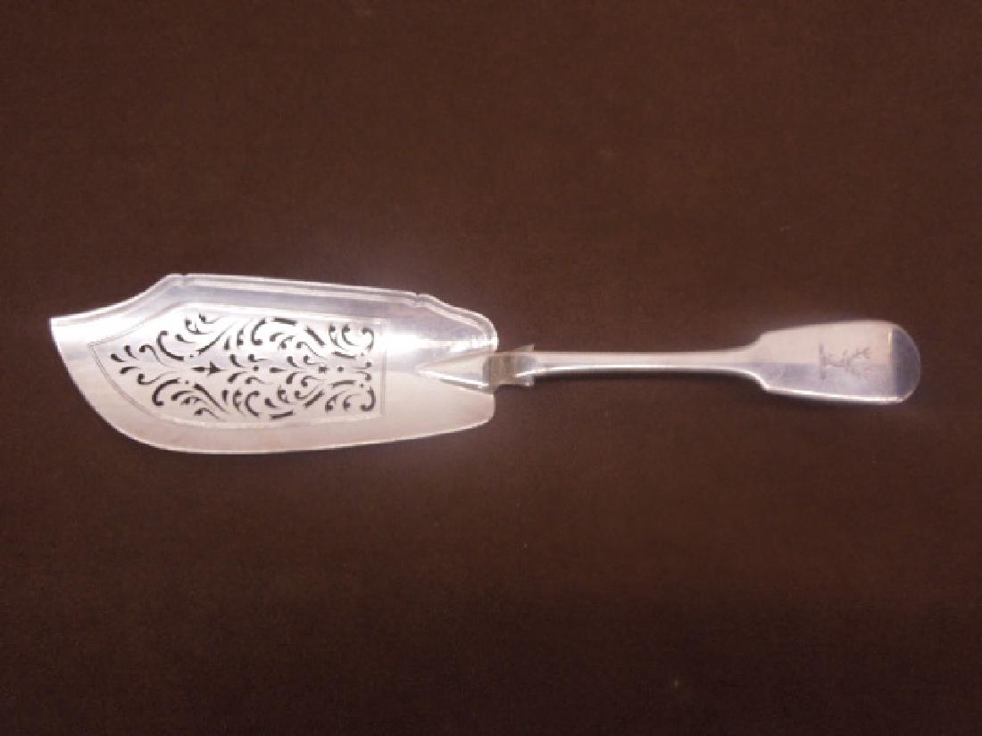 19th c. London Silver Fish Slice Server (1 of 5)