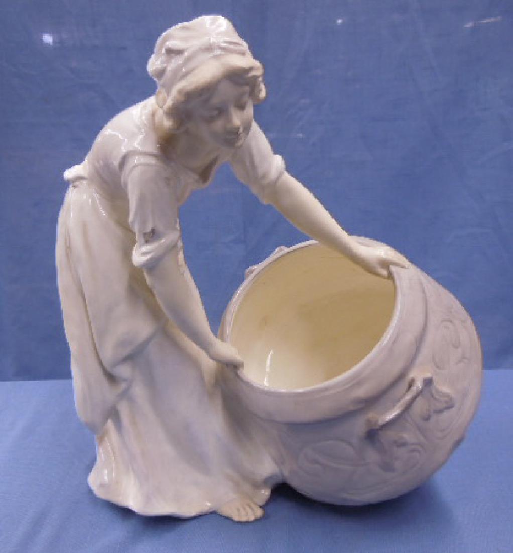 Friedrich Goldscheider Pottery Vase (1 of 10)