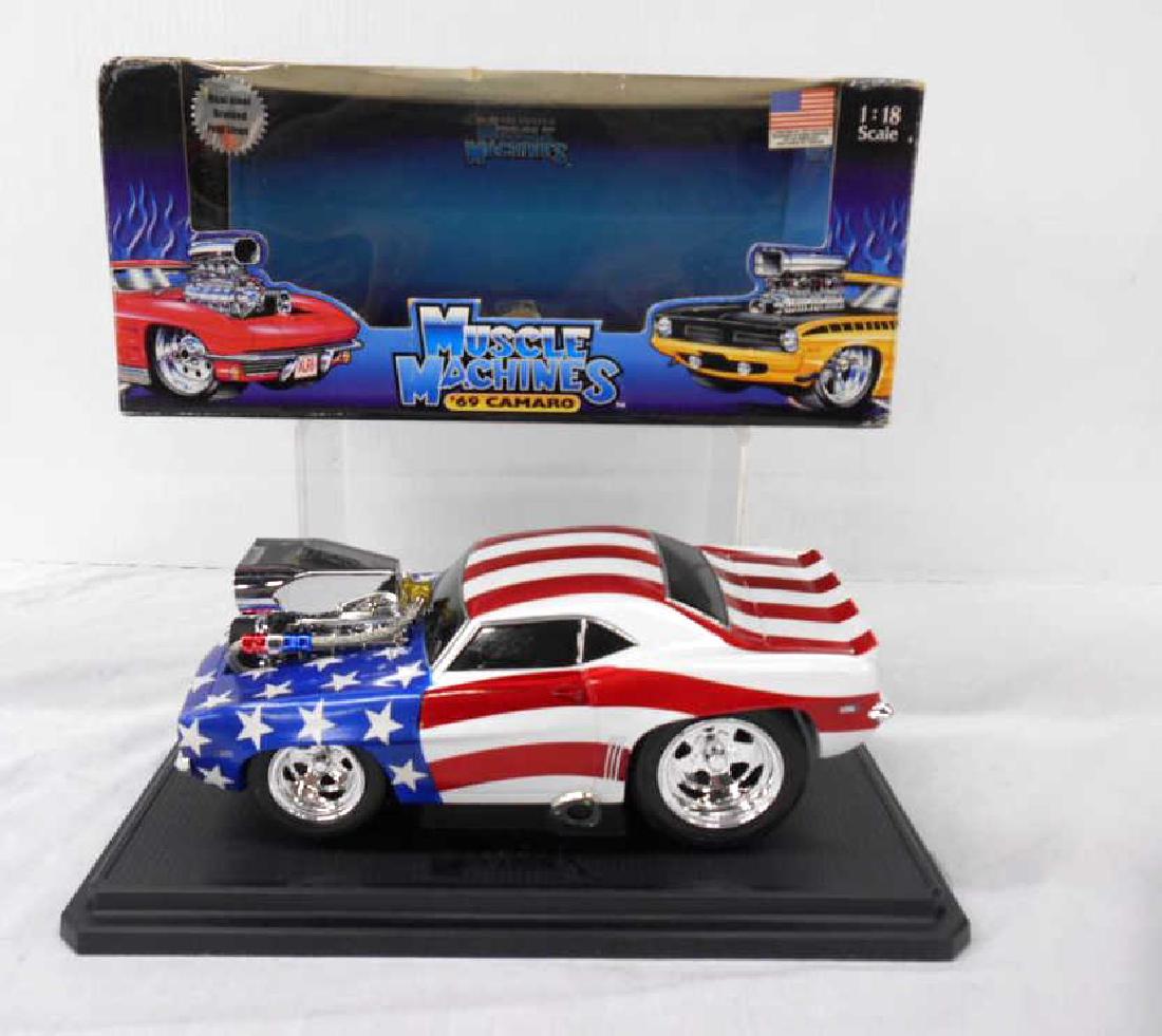 Funline Muscle Machines '69 Camaro: Funline Merchandise Co., Inc. Muscle Machines 1:18 scale die cast metal California Too Hot '69 Camaro, with its original box. CONDITION: Very good condition with no damage. Box has wear & tearing.