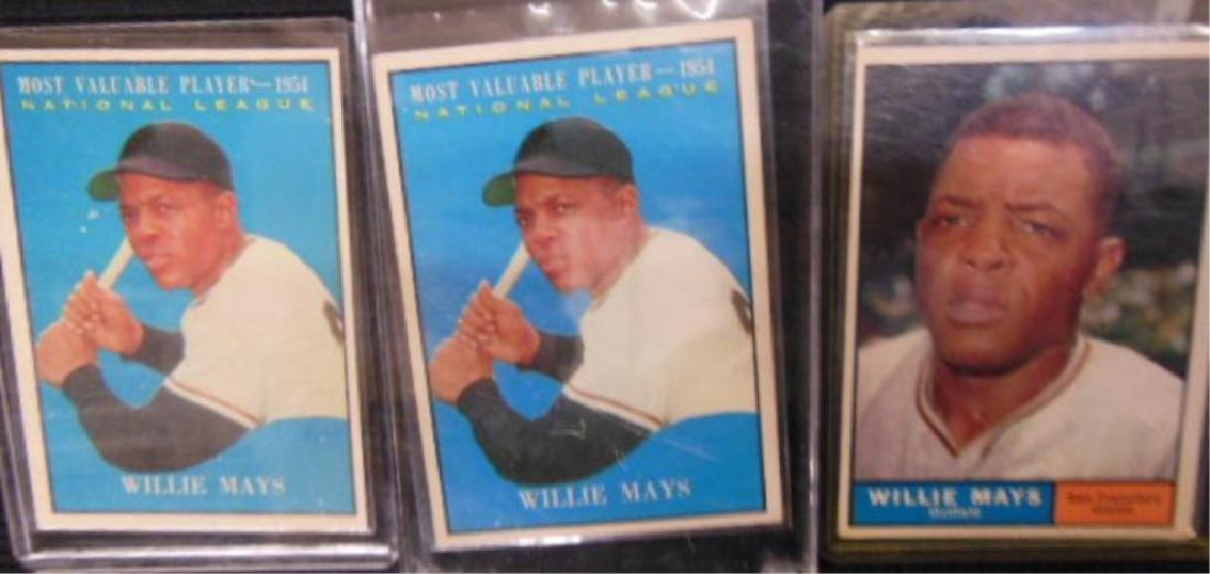 3 Topps Willie Mays Baseball Cards (1 of 4)