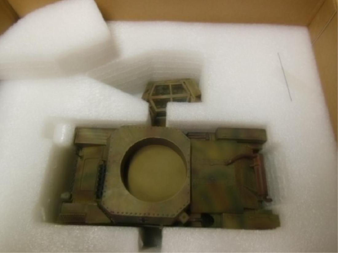 Thomas Gunn Miniature tank (1 of 6)