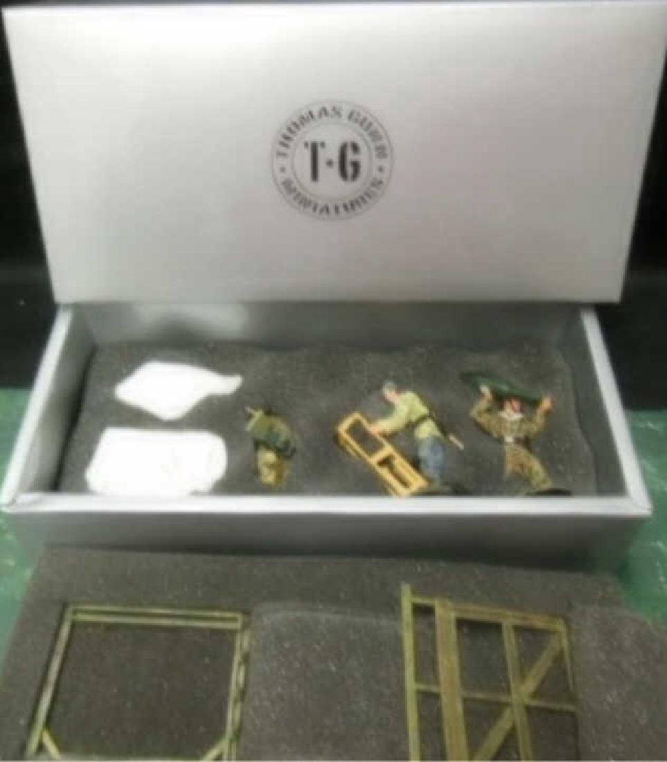 Thomas Gunn Miniature soldiers (1 of 5)