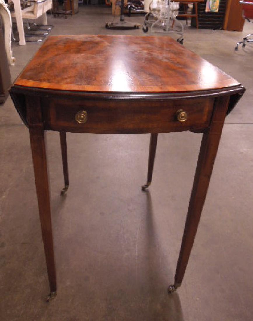 Hepplewhite Style Pembroke Table (1 of 5)