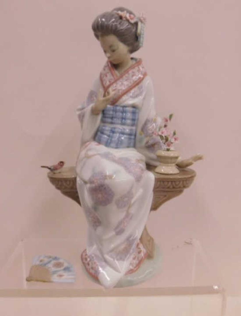 Lladro Porcelain Figurine (1 of 6)