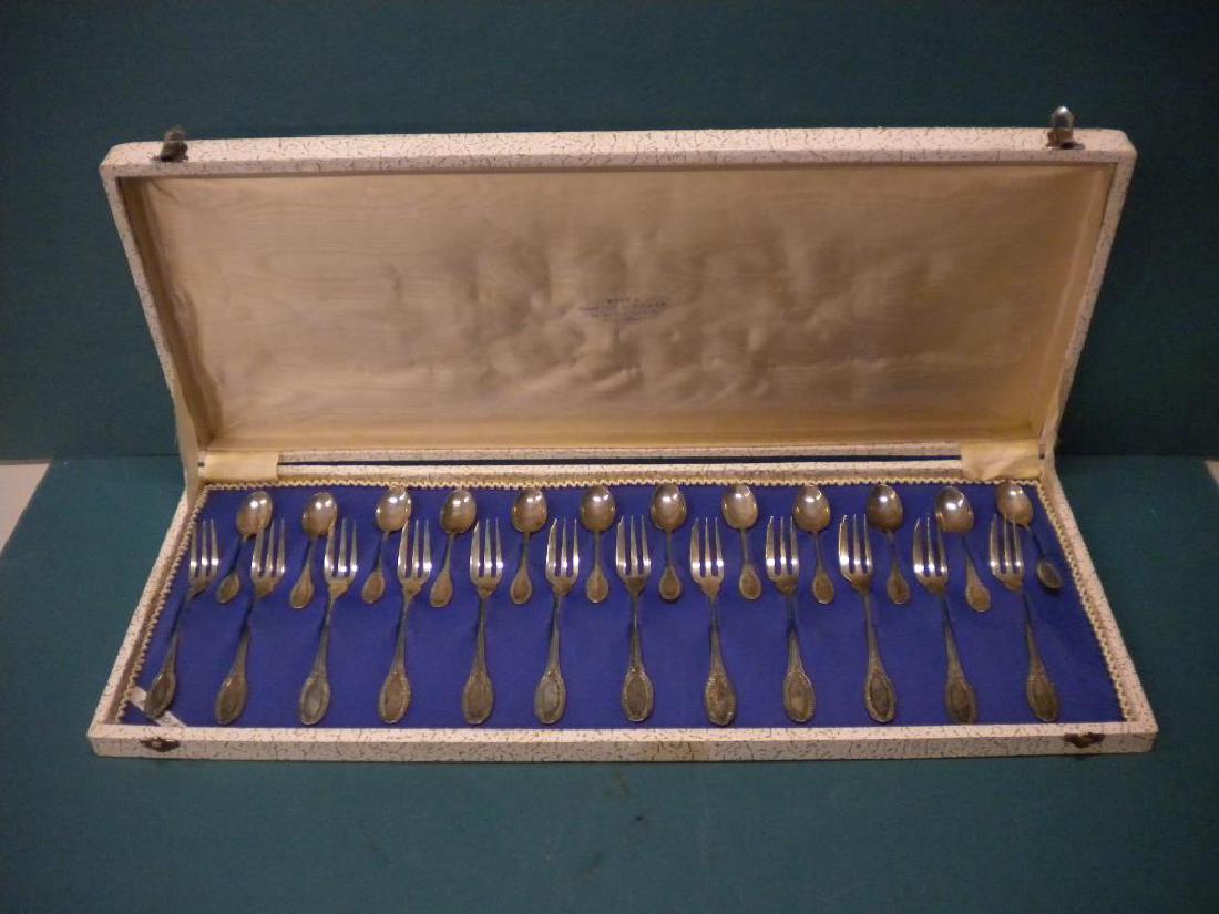 Continental 24 Piece 800 Silver Desert Set (1 of 5)