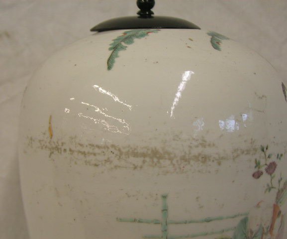 19th C. Chinese Export Covered Jar - 6