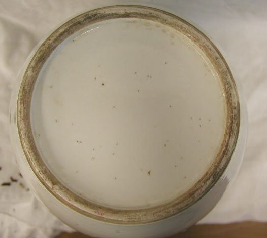 19th C. Chinese Export Covered Jar - 7