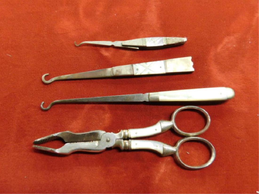 Mother of Pearl Sewing Accessories (1 of 1)