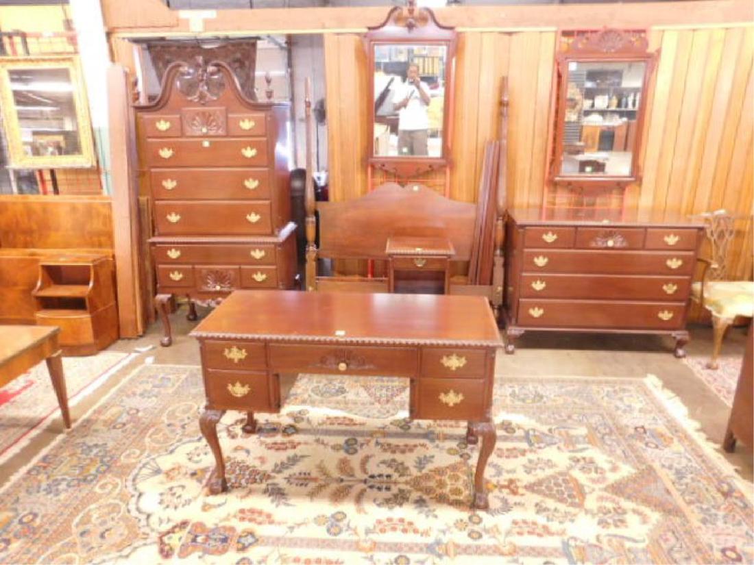 Chippendale Style 7 Pc BR Set (1 of 7)