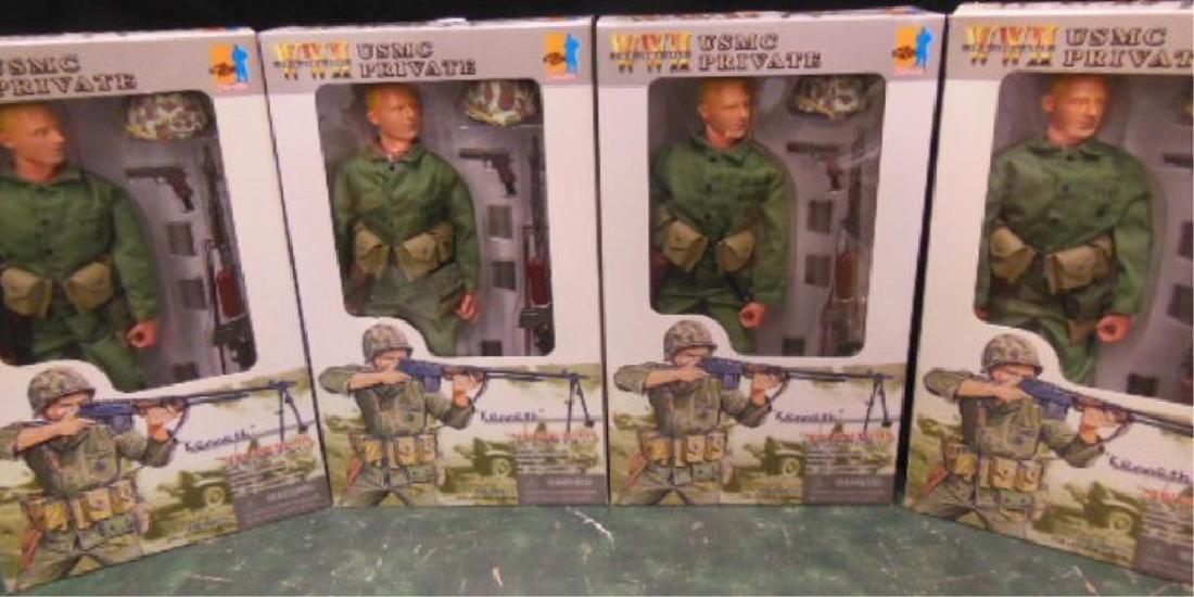 4 Dragon WW II Action Figures (1 of 5)