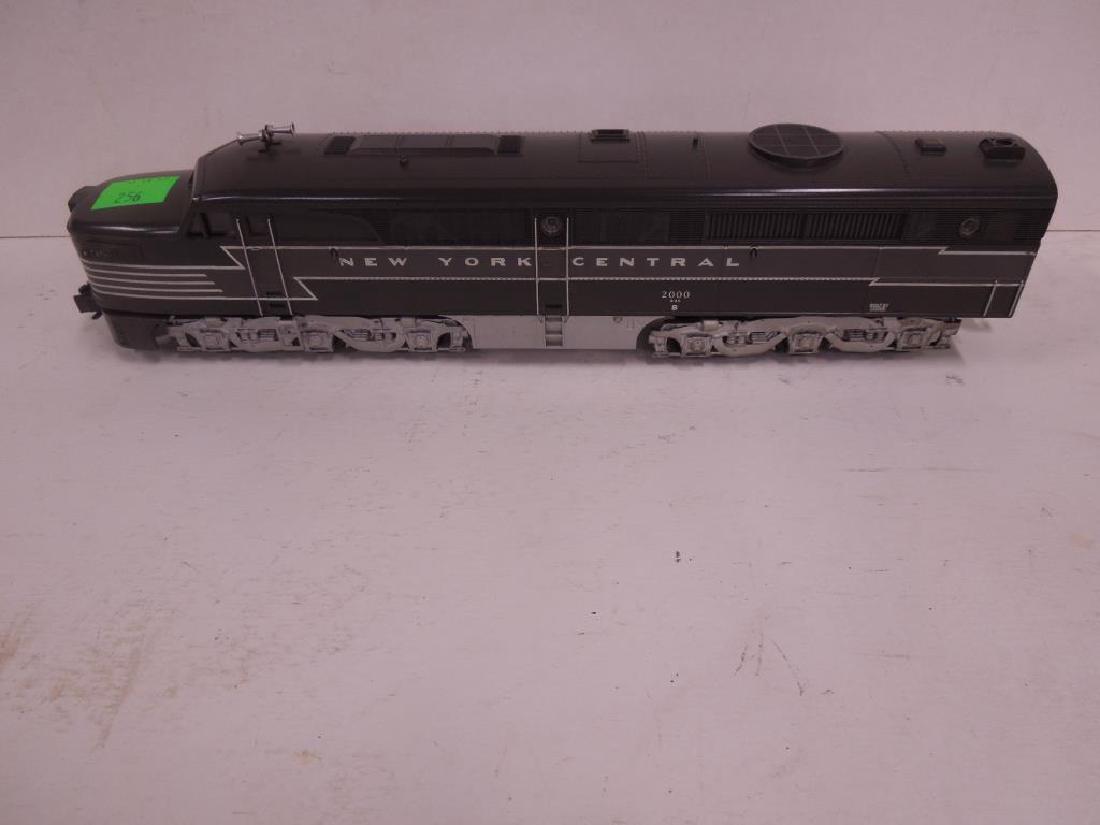 Lionel O Gauge Train Engine (1 of 7)
