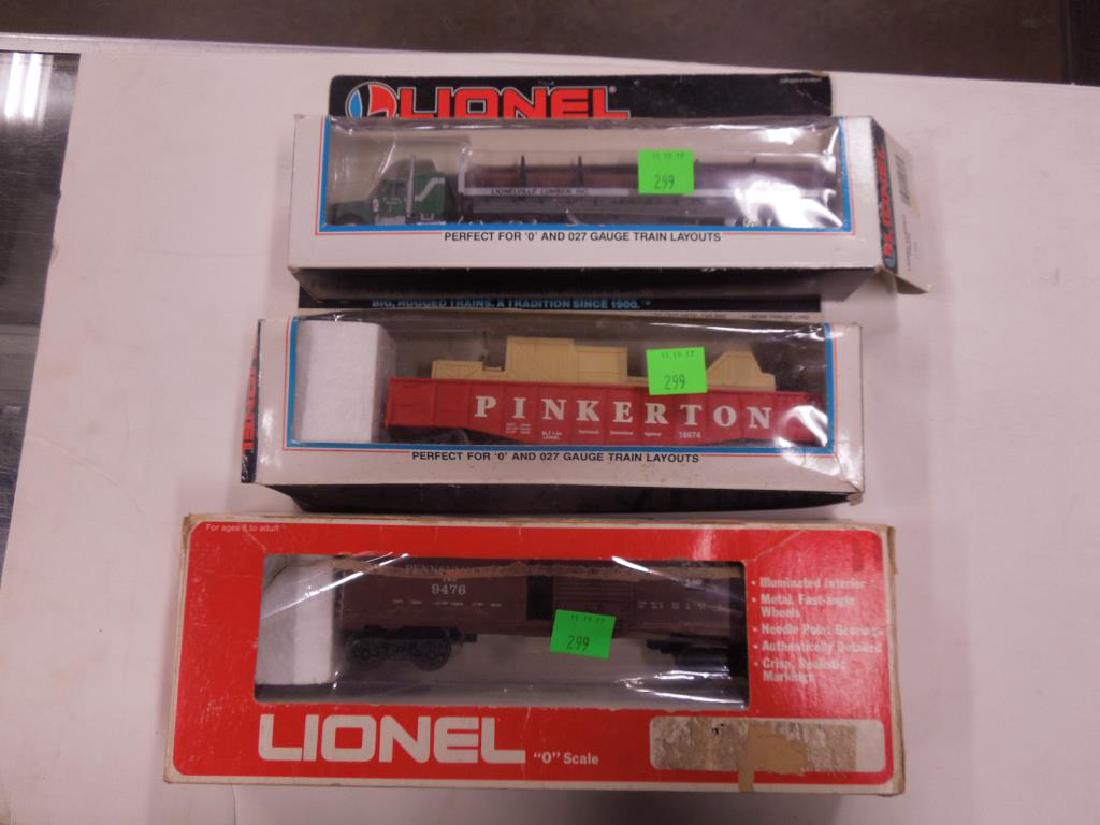3 Lionel O Gauge Train Cars & Truck (1 of 3)