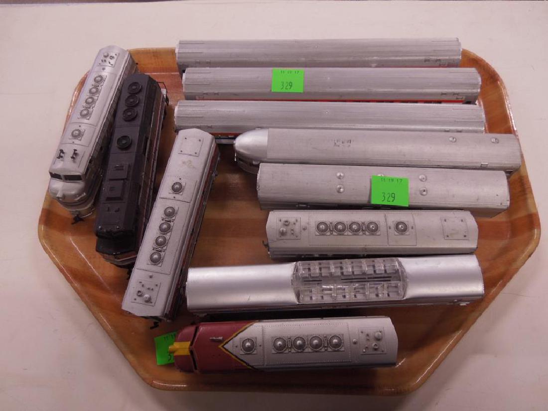 Lot Assorted H O Engines & Cars (1 of 5)