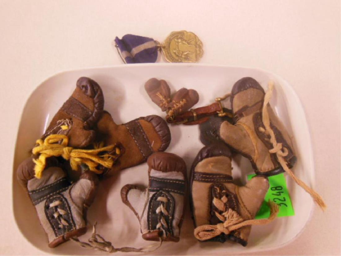 Vintage Mini Boxing Gloves & Medals (1 of 8)