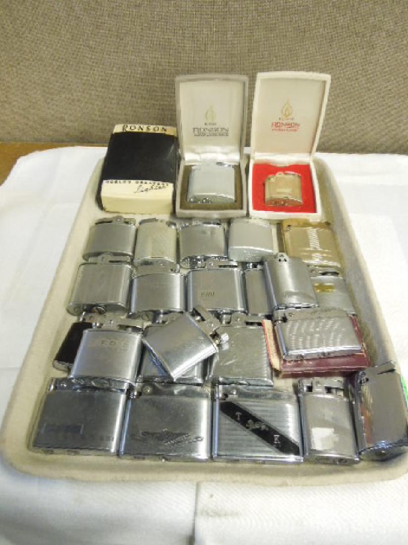 24 Vintage Ronson Pocket Lighters (1 of 8)
