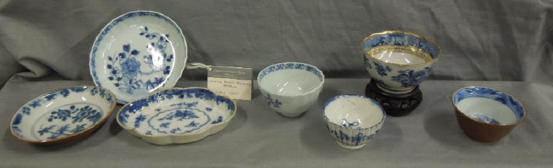 8 pcs Chinese Export Blue & White Porcelain (1 of 6)