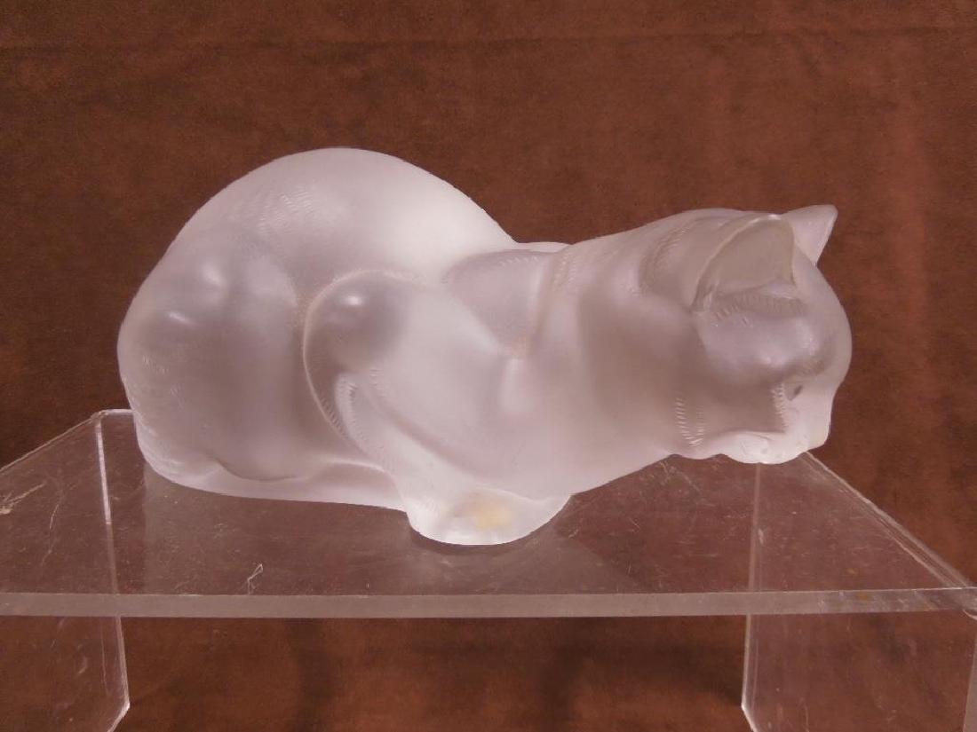 Large Lalique Crouching Cat (1 of 7)